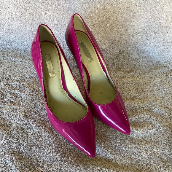 BCBG Generation Hot Pink Patent Leather Pointed Toe Heels (Size 8M / 38) - Picture 1 of 7